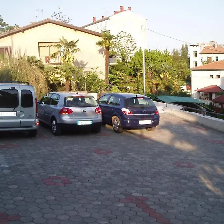 Appartement With A Parking Space - 14562 Opatija
