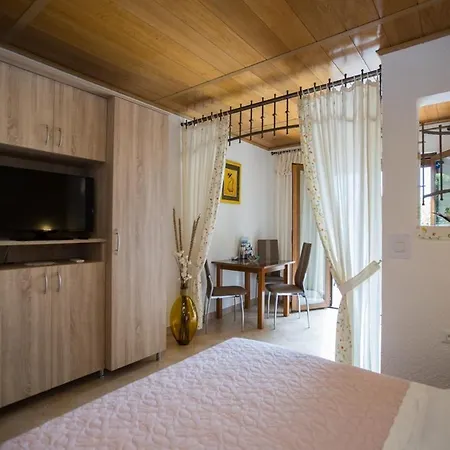 Appartement With A Parking Space - 14562